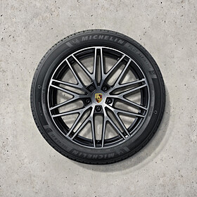Porsche 21 inch Cayenne RS Spyder complete winterwielenset