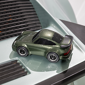 Porsche 911 Turbo "Racer"