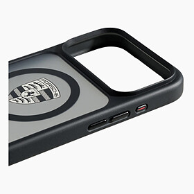 Porsche Snap On Case voor iPhone® 18 Pro Max
