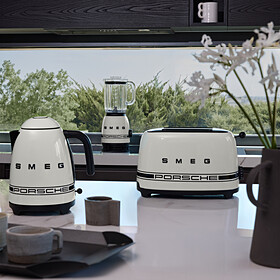 Waterkoker – Porsche x Smeg