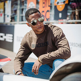 Porsche Uniseks shirt met lange mouwen – Motorsport Fanwear