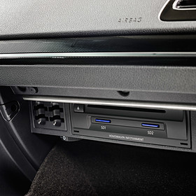 Volkswagen Discover Navilock, aluminium look, Golf VII